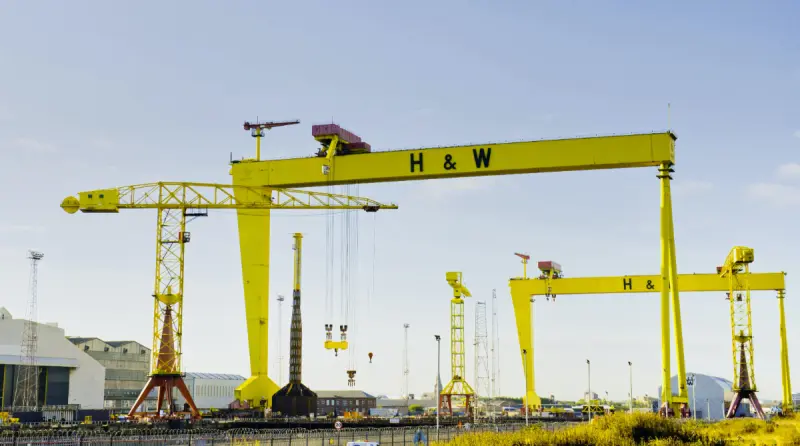 Leighton Buzzard Contract Lifting & Crane Hire Specialist | Plant Dismantling And Transport In Leighton Buzzard